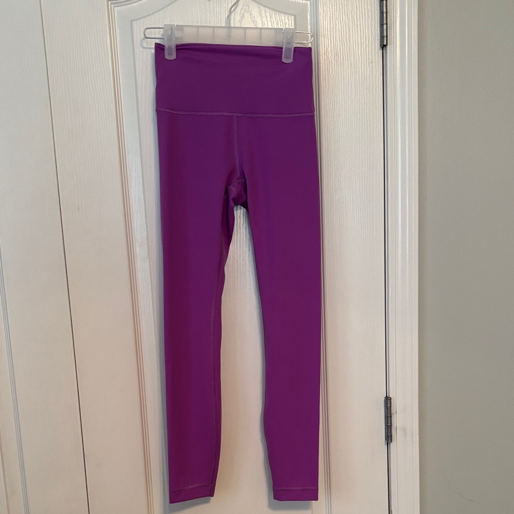 Lululemon Purple Women’s Wunder Train High Rise Tight 25’ size 4 - Picture 1 of 8
